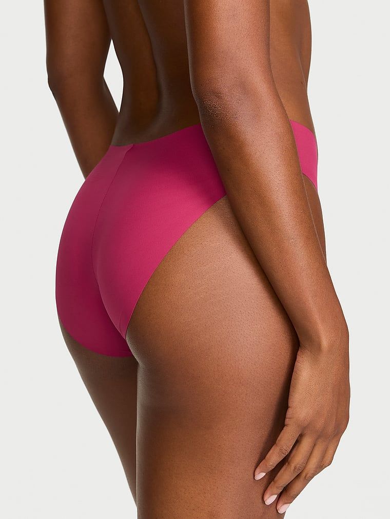 Bikiny kalhotky s výztuhou uprostřed pasu. Produkt je růžové barvy a pochází z kolekce No-Show.
