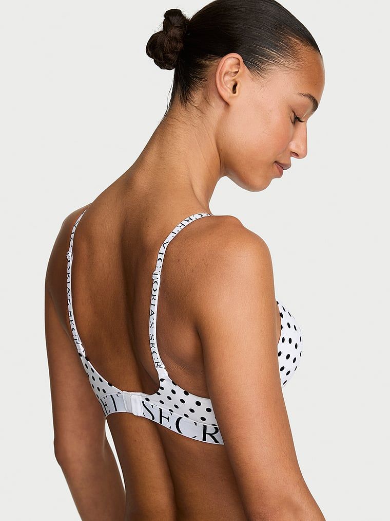 CoolBra Demi mírně polstrovaný. Produkt je vzorovaný a pochází z kolekce triček.