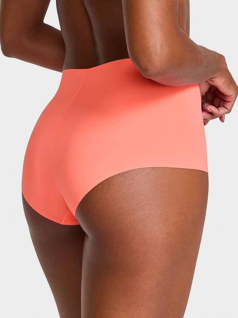 Bezešvé kalhotky s vysokým pasem Ne-ukazují. Produkt je červené barvy a pochází z kolekce No-Show.