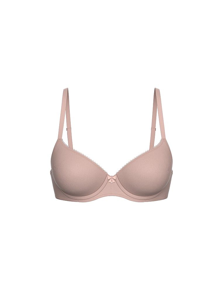 Mírně polstrovaná podprsenka Smooth Demi. Produkt je béžové barvy a pochází z kolekce Body by Victoria.