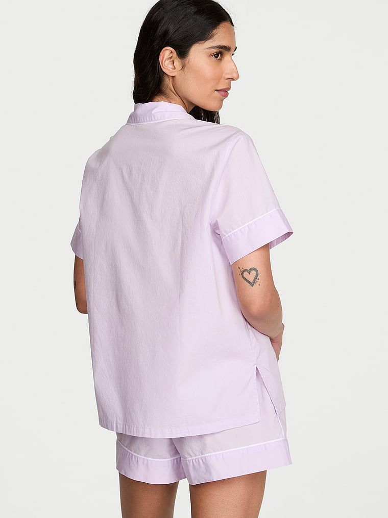 Bavlněné pyžamo s kraťasy Heritage. Produkt je fialové barvy a pochází z kolekce Victoria's Secret.