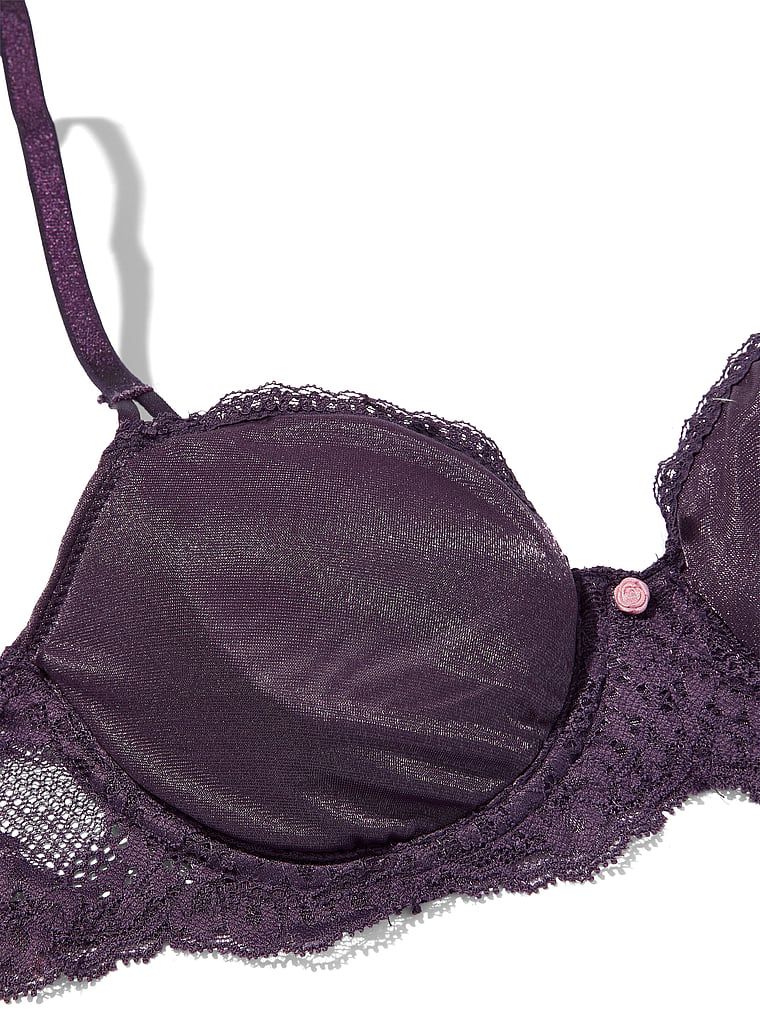 Wicked Sheer Shimmer nepolstrovaná podprsenka. Produkt je fialové barvy a pochází z kolekce Dream Angels.