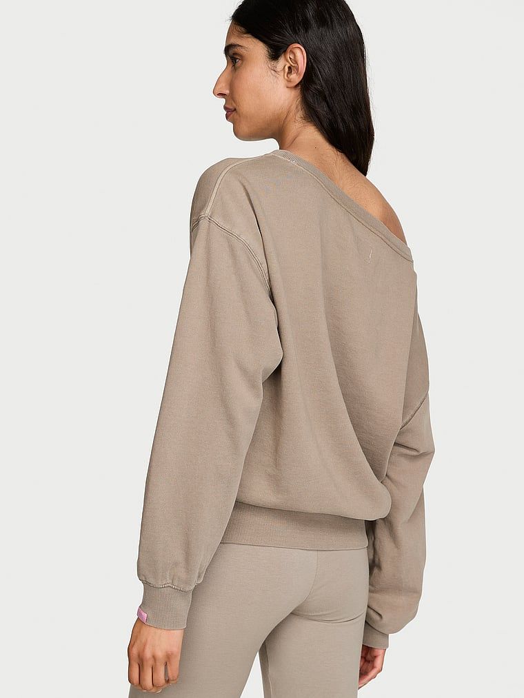 Bavlněná mikina s výstřihem Terry Boatneck. Produkt je béžové barvy a pochází z kolekce Angel Essentials.