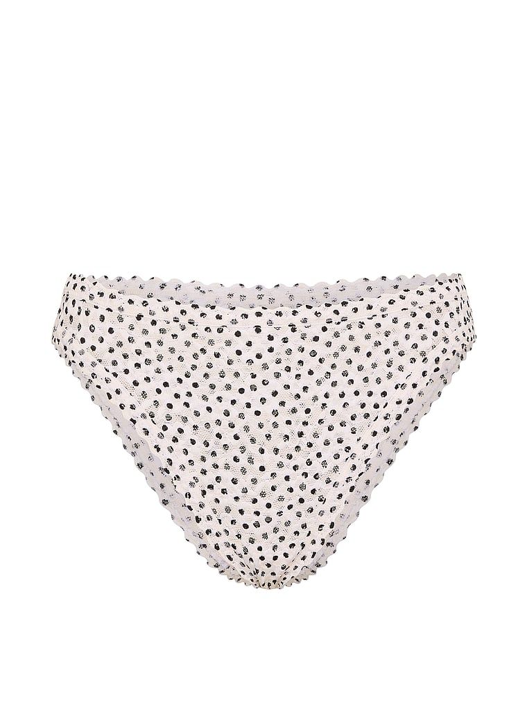 Krajkové kalhotky z krajky z 90. let. Produkt je vzorovaný a pochází z kolekce Lacie.