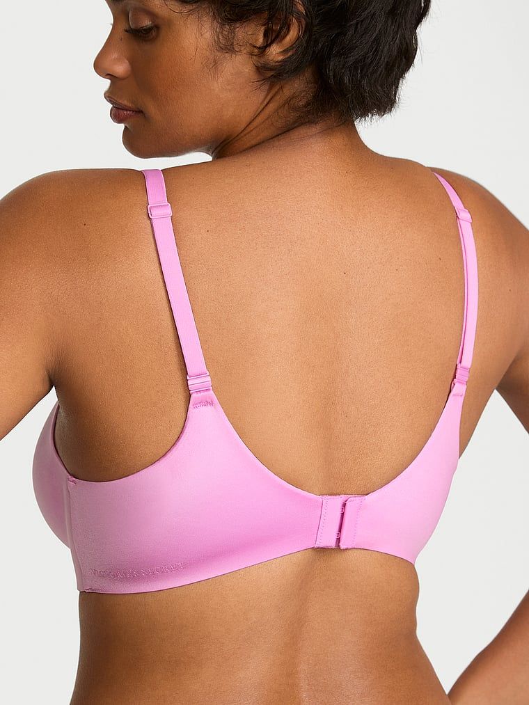 FlexFactor Demi mírně polstrovaná podprsenka. Produkt je růžové barvy a pochází z kolekce Body by Victoria.