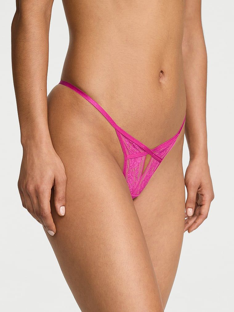Tanga s výstřihem a krajkou s páskami. Produkt je růžové barvy a pochází z kolekce Very Sexy.