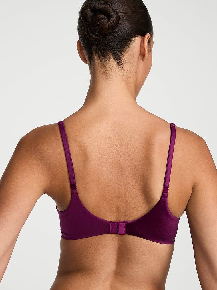 FlexFactor Demi mírně polstrovaná podprsenka. Produkt je fialové barvy a pochází z kolekce Body by Victoria.