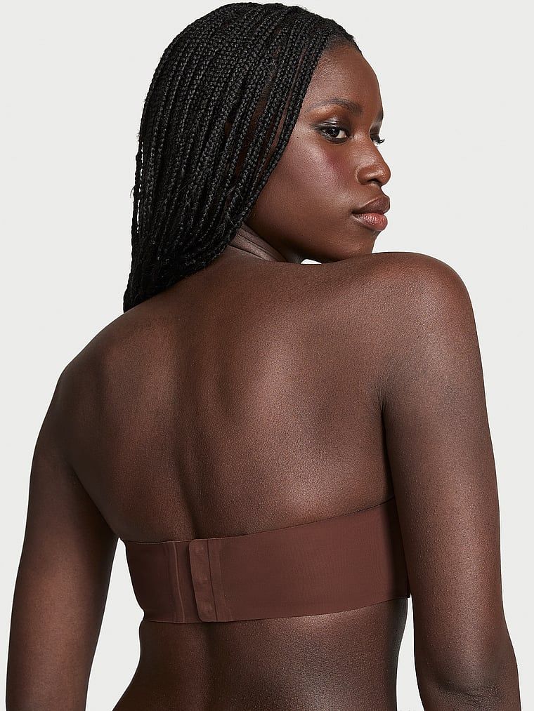 Push-up podprsenka bez ramínek a s kosticemi Perfect Comfort Strapless. Produkt je hnědý a pochází z kolekce Victoria's Secret Bare.