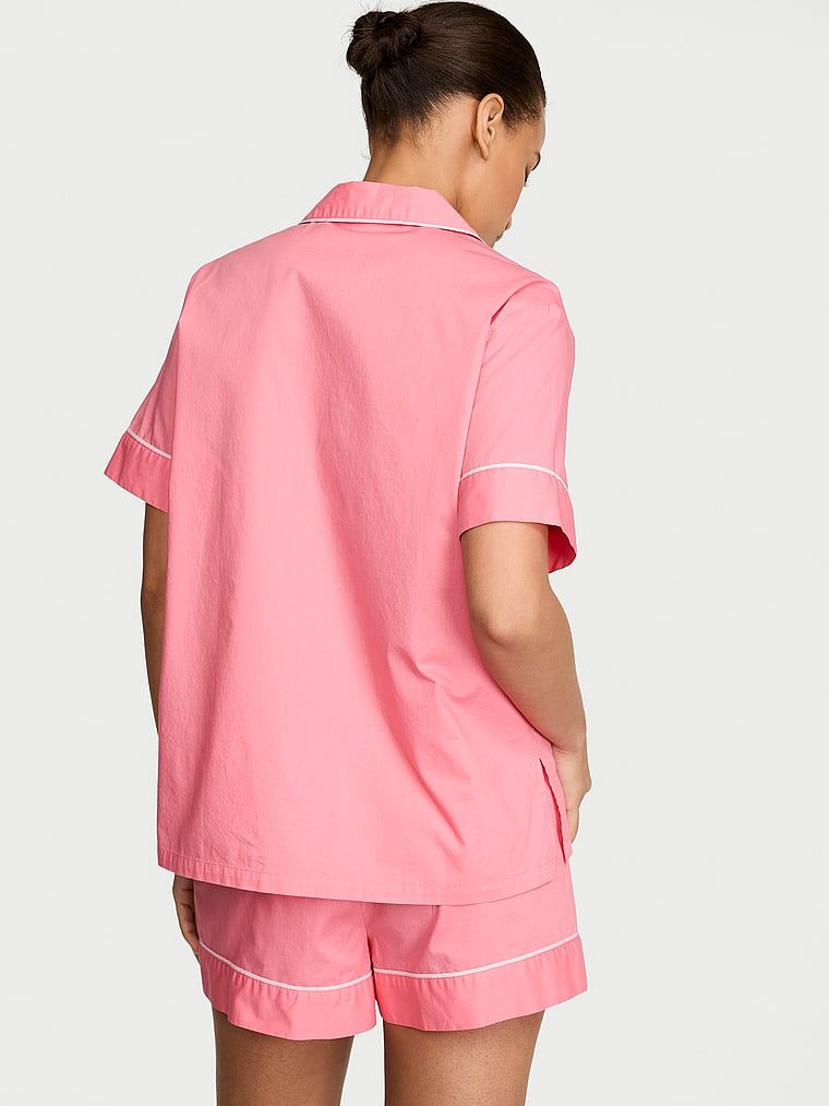 Bavlněné pyžamo s kraťasy Heritage. Produkt je růžové barvy a pochází z kolekce Victoria's Secret.