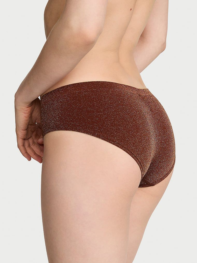 Spodní prádlo z lesklého materiálu Shimmer Hiphugger. Produkt je hnědé barvy a pochází z kolekce Seamless.