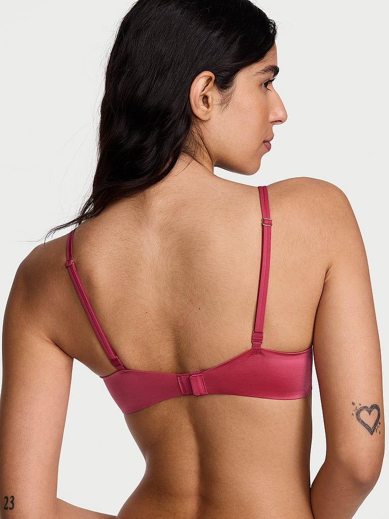 Push-up hladká podprsenka. Produkt je fialové barvy a pochází z kolekce Very Sexy.
