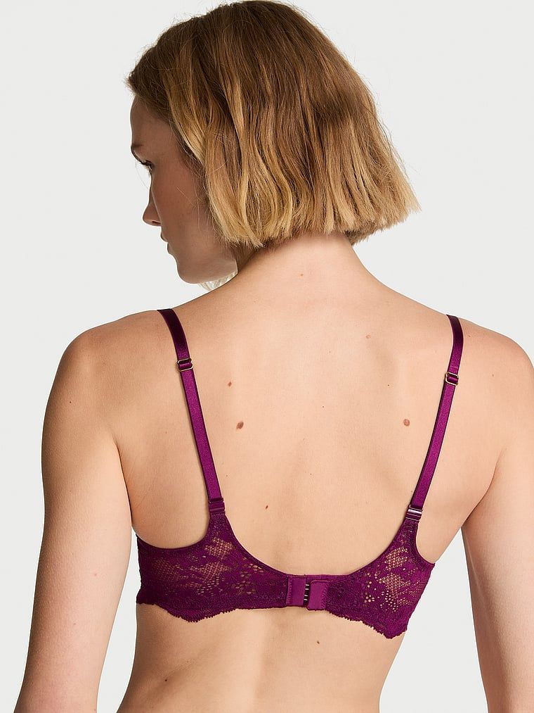 Push-up podprsenka Smooth and Lace. Produkt je fialové barvy a pochází z kolekce Dream Angels.