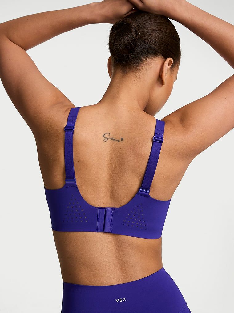 VSX Featherweight Max Sports Bra s maximální podporou. Produkt je modrý a pochází z kolekce VSX.