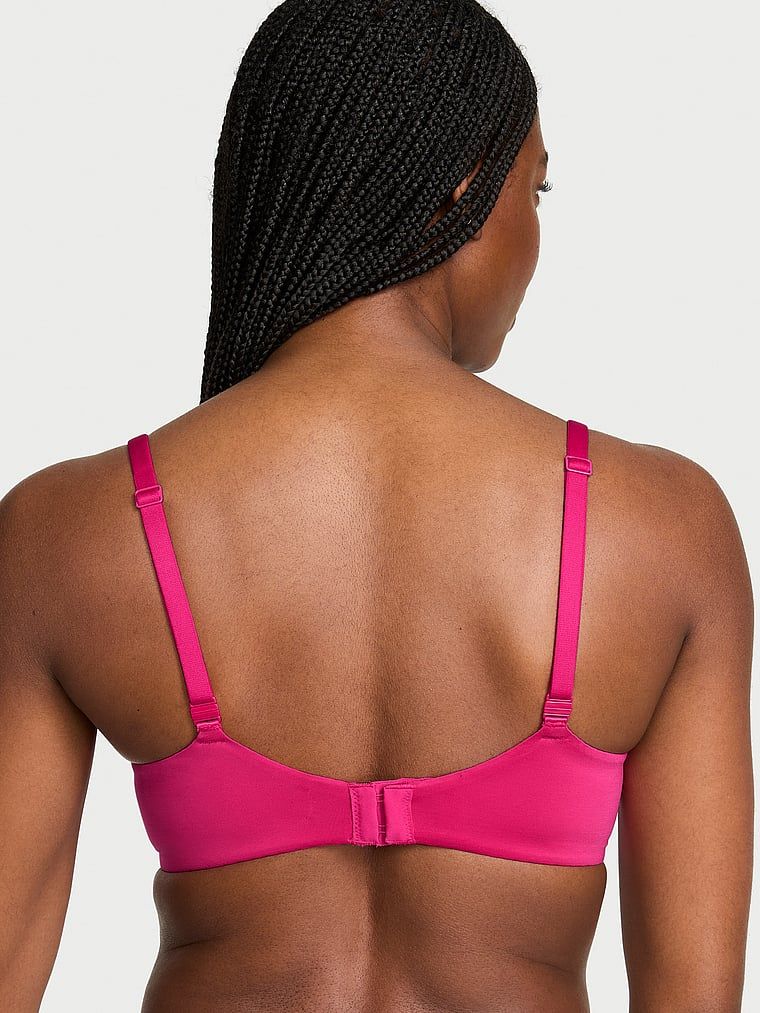 Neviditelný lifting Smooth Demi nepolstrovaná podprsenka. Produkt je růžové barvy a pochází z kolekce Body by Victoria.