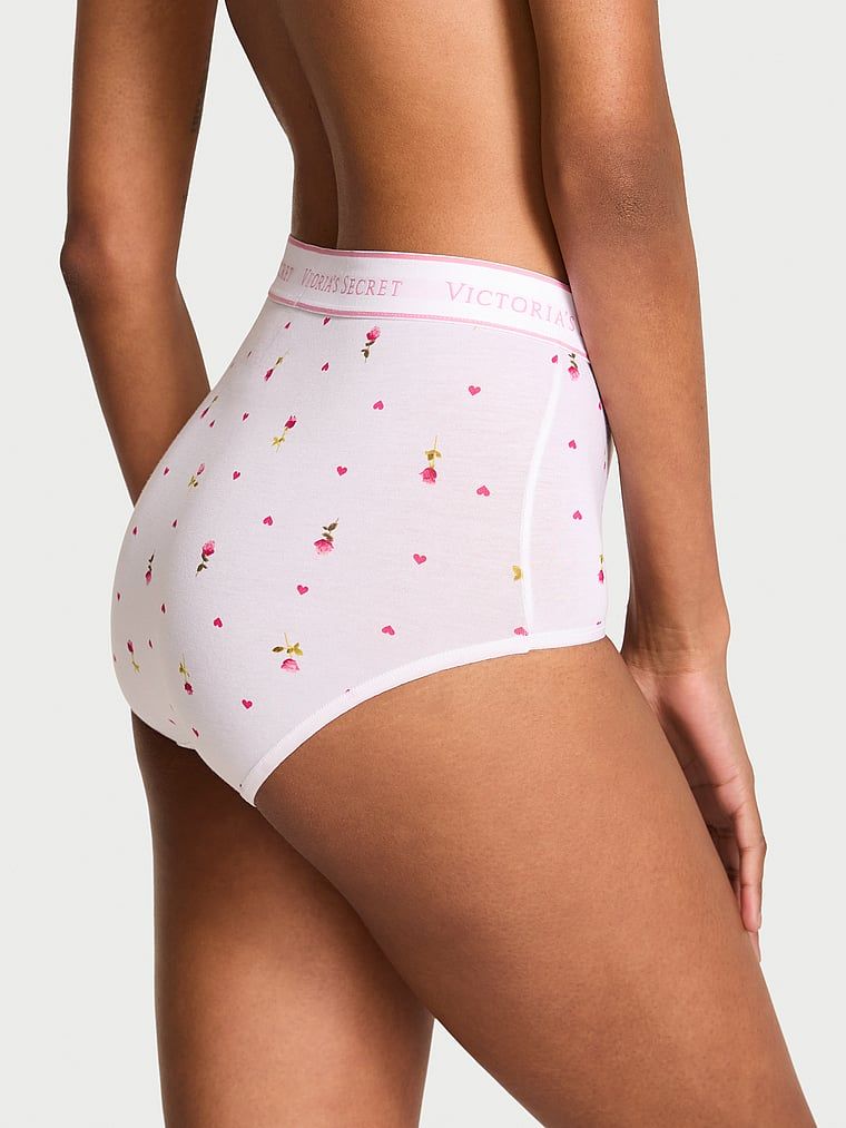 Bavlněné slipy s logem značky s vysokým pasem. Produkt má květinovou barvu a pochází z kolekce Cotton.