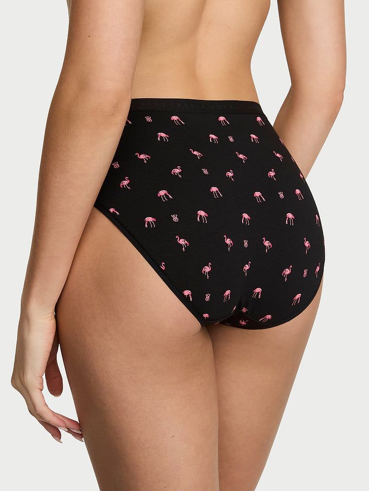 Bavlněné slipy s vysoko střiženými nohavičkami. Produkt je vzorovaný a pochází z kolekce Victoria's Secret.