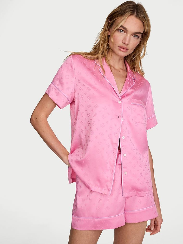 Victoria's Secret Krátké pyžamo z lesklého saténu Signature