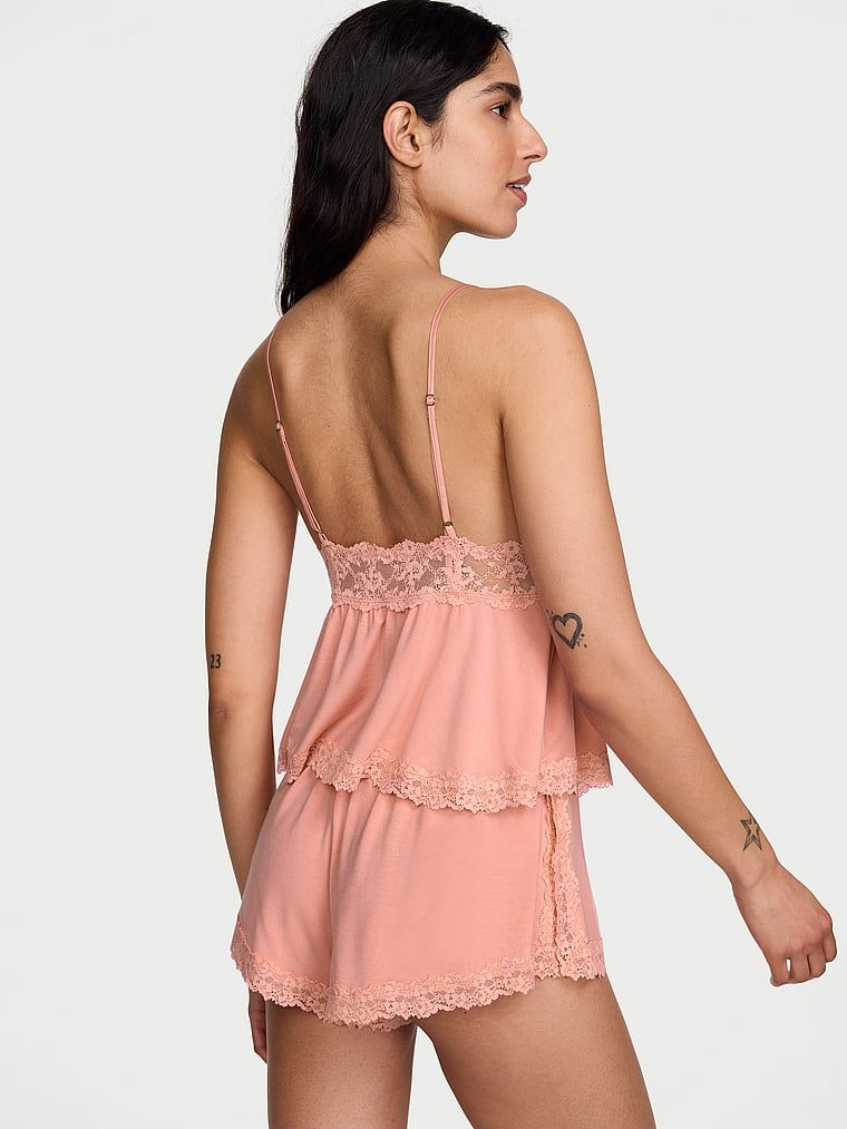 Modální spací sada – top s ramínky a šortky SoSoft. Produkt je růžové barvy a pochází z kolekce Victoria's Secret.
