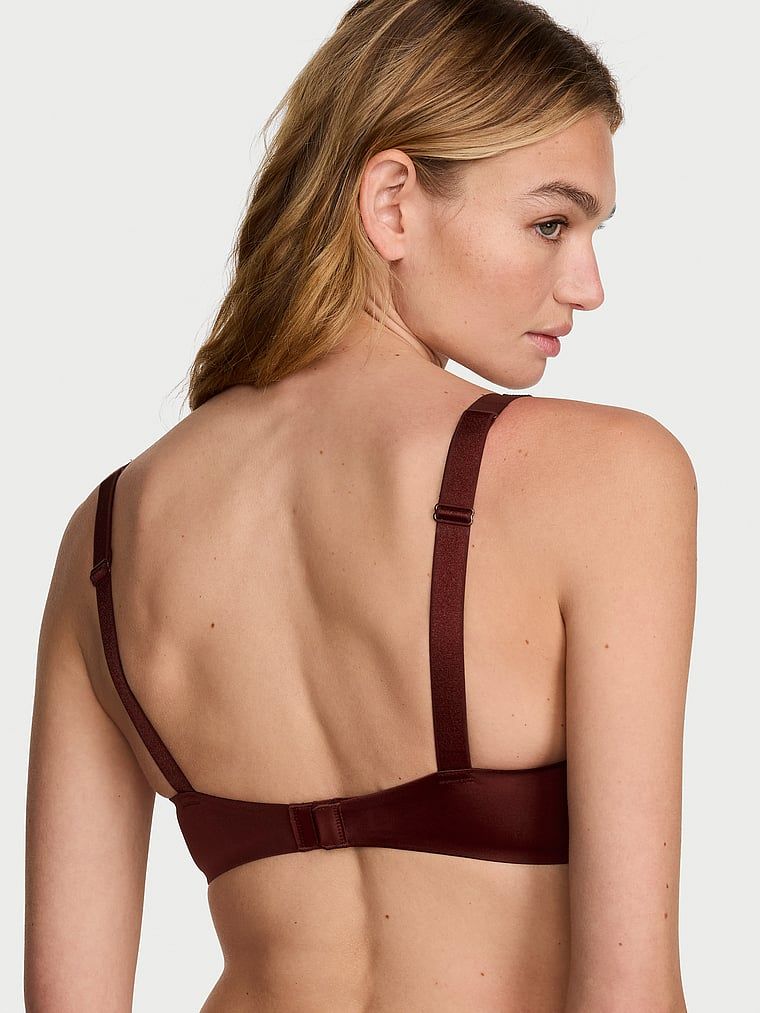 Push-up zvětšující podprsenka 2 velikosti Bombshell Shine Strap. Produkt je vzorovaný a pochází z kolekce Very Sexy.