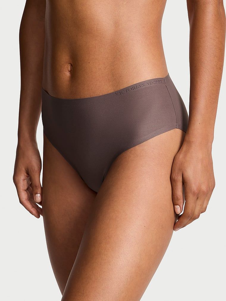 Kalhotky Flex z mikrovlákna. Produkt je šedý a pochází z kolekce Body by Victoria.