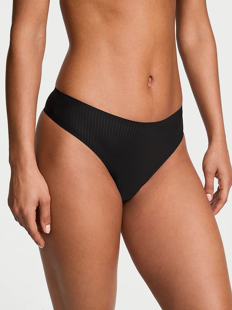 Body by Victoria Tělová tanga Body by Victoria se středním střihem a stínovaným pruhem