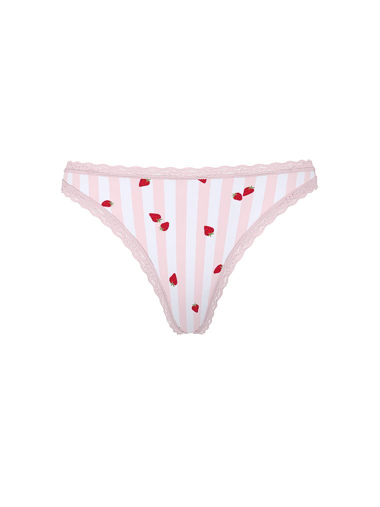 Bavlněné tanga s krajkou na okrajích Lace-Waist. Produkt je vzorovaný a pochází z kolekce Lace Trim.