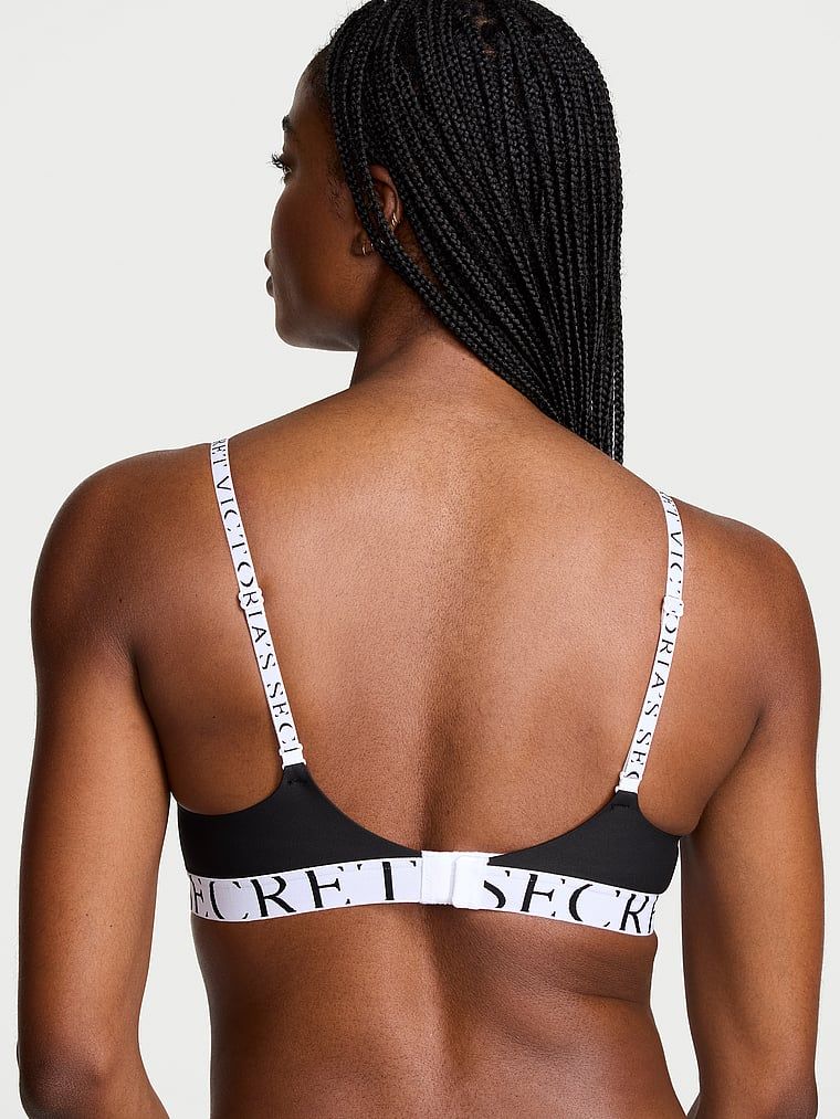 CoolBra Demi mírně polstrovaný. Produkt je černý a pochází z kolekce triček.