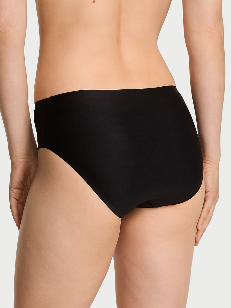 Kalhotky Flex z mikrovlákna. Produkt je černý a pochází z kolekce Body by Victoria.