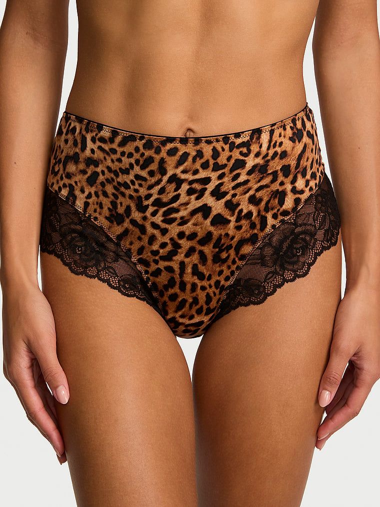 Kalhotky s vysokým pasem a krajkou Smooth Lace-Lem. Produkt má vzorovanou barvu a pochází z kolekce Very Sexy.
