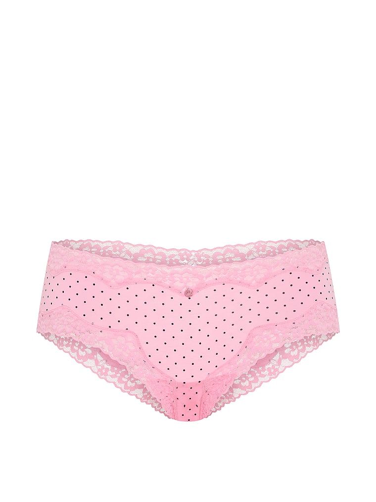 Bavlněné kalhotky s krajkou na okrajích Lace-Waist Cheeky. Produkt má vzorovanou barvu a pochází z kolekce Lace Trim.