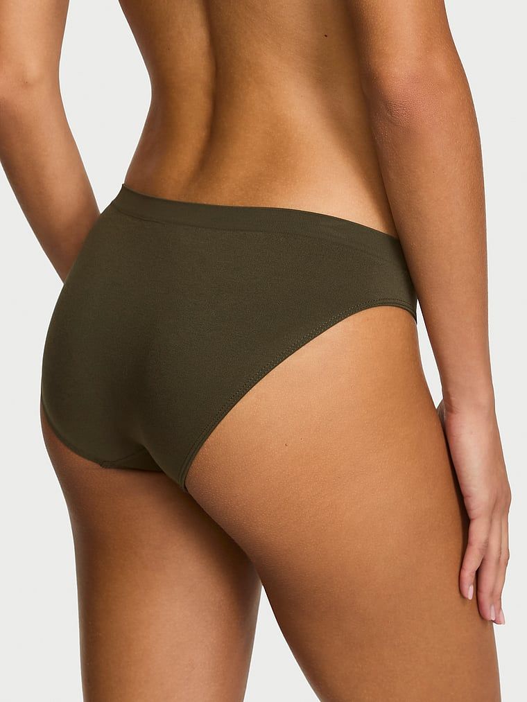 Bezešvové bikinové kalhotky. Produkt je zelené barvy a pochází z kolekce Seamless.