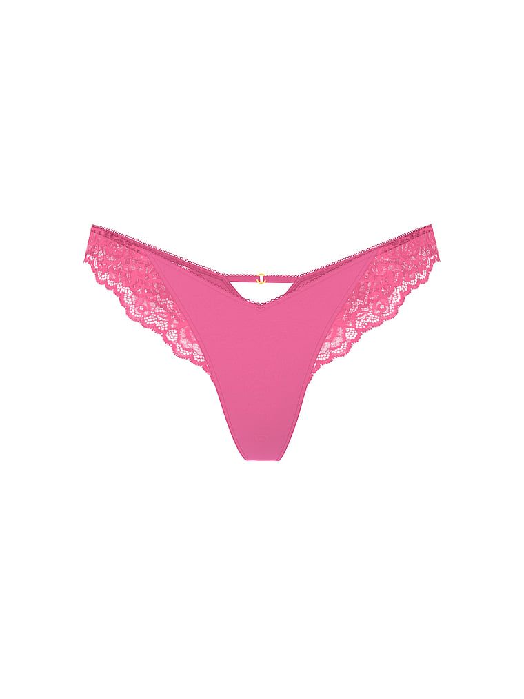 Tanga s krajkou a vysoko střiženými nohavičkami. Produkt je růžové barvy a pochází z kolekce Very Sexy.