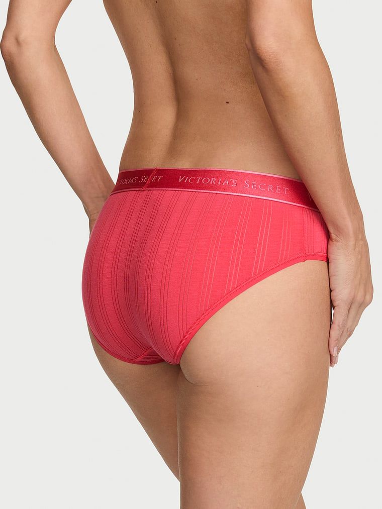 Kalhotky z Ultra-Fine Logo Hiphugger modal. Produkt je červené barvy a pochází z kolekce Cotton.