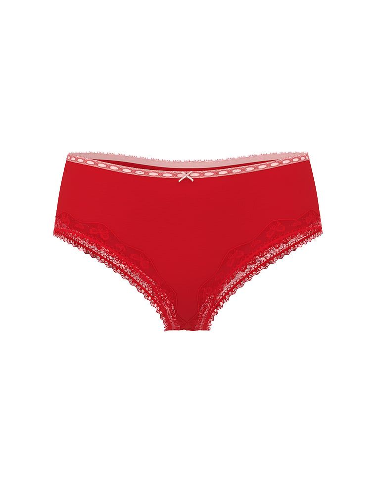 Bavlněné kalhotky s kravatlou krajkou a šikmým lemem. Produkt je červené barvy a pochází z kolekce Lace Trim.