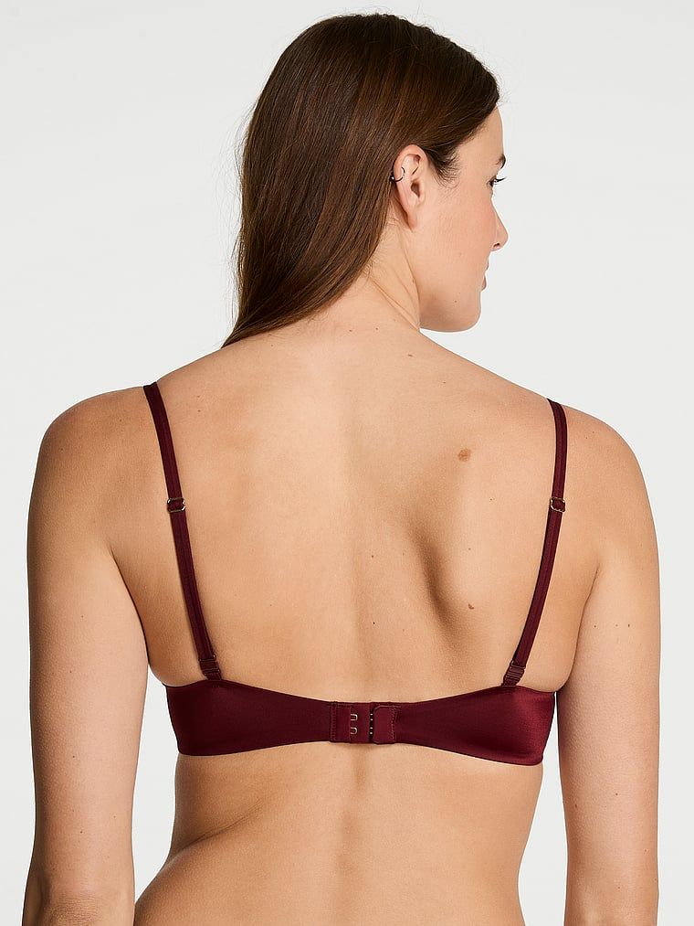 Podprsenka na push-up s vložkami Smooth Lace-Trim. Produkt je červené barvy a pochází z kolekce Very Sexy.