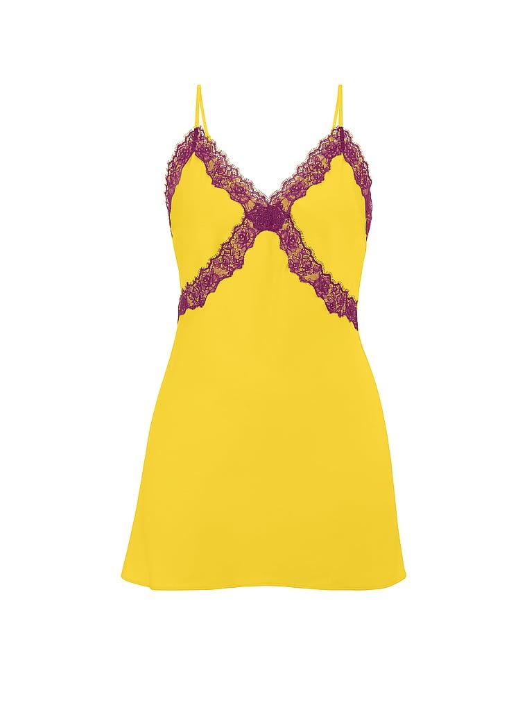 Satenová a saténová noční košile Rose Slip. Produkt je žluté barvy a pochází z kolekce Very Sexy.