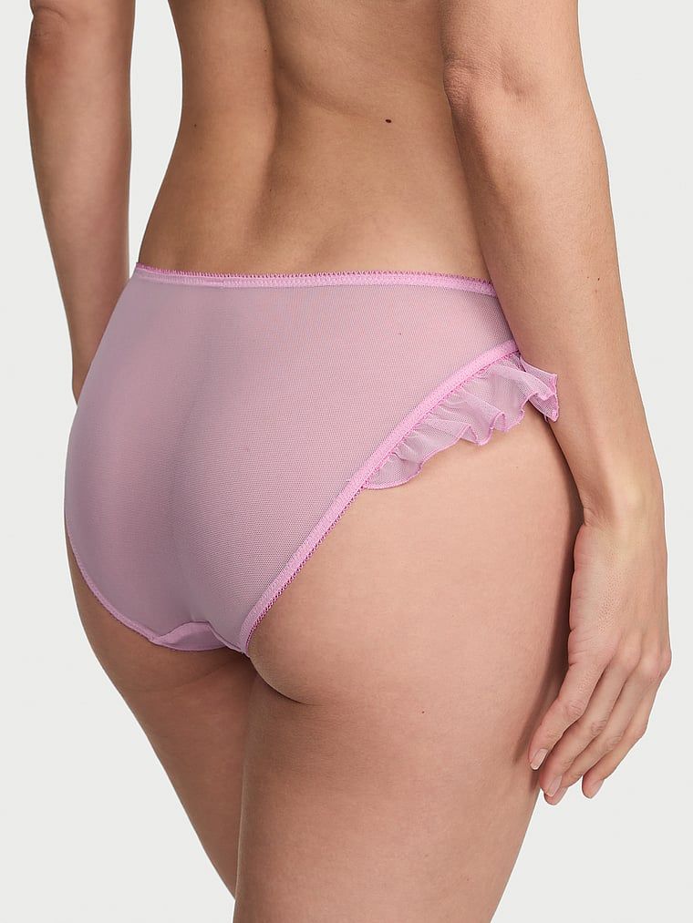 Akvarelový motiv Flitter Bikini vyšívané kalhotky. Produkt je fialové barvy a pochází z kolekce Dream Angels.