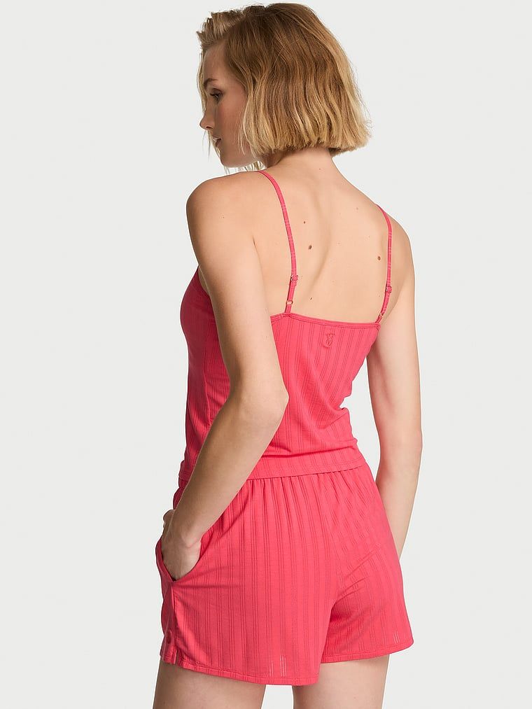 Modální spací sada – top s ramínky a šortky SoSoft. Produkt je červené barvy a pochází z kolekce Victoria's Secret.