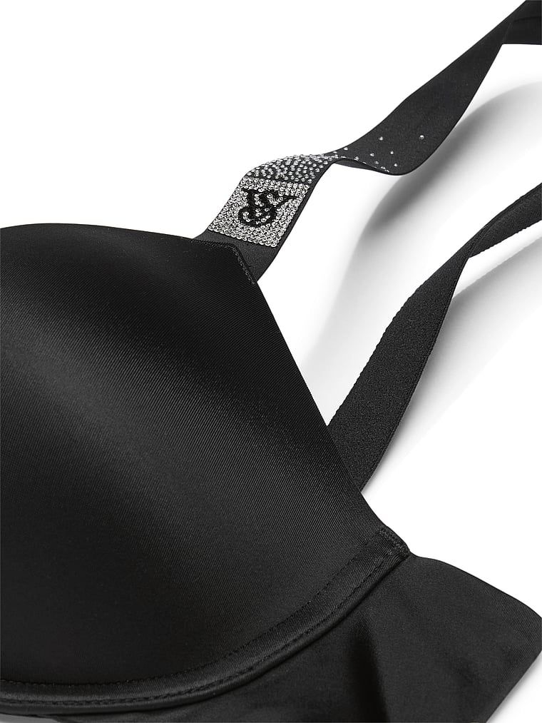Push-up podprsenka s roztroušenými lesklými ramínky. Produkt je černý a pochází z kolekce Very Sexy.
