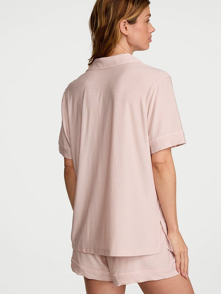 Modální pyžamo se SoSoft kraťasy. Produkt je zlaté barvy a pochází z kolekce Victoria's Secret.