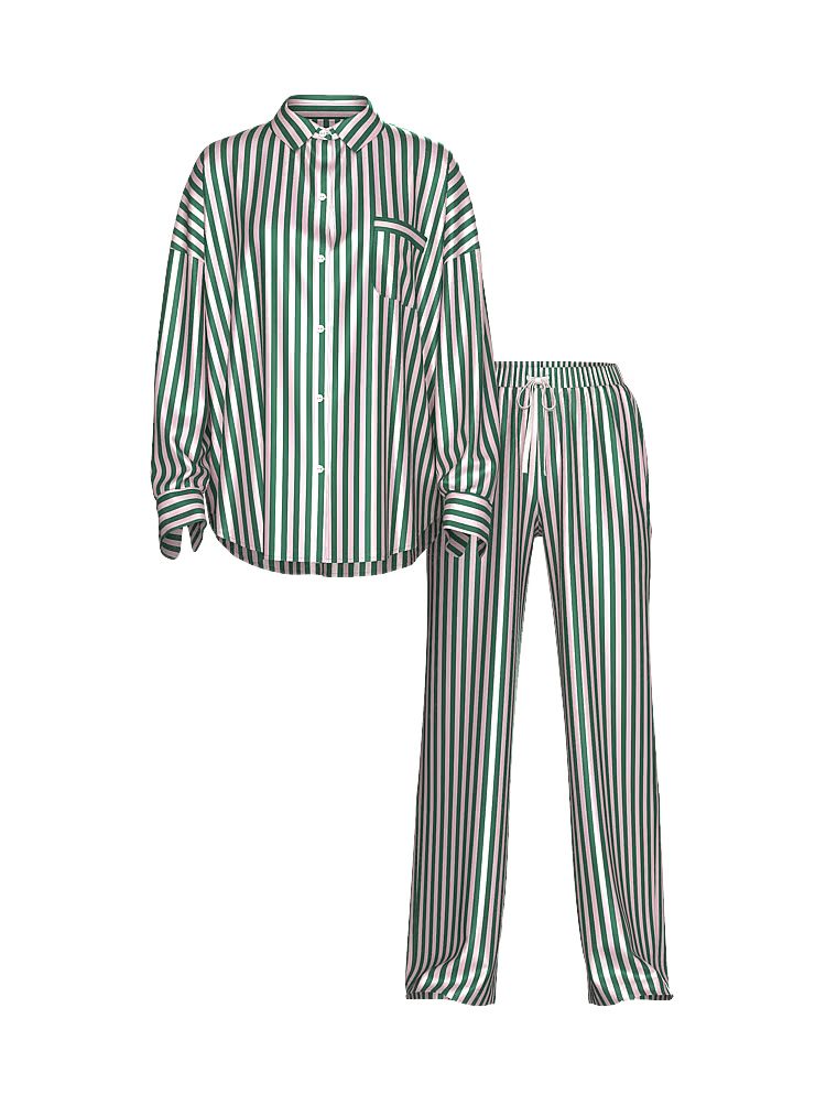 Typické oversized saténové pyžamo s dlouhými rukávy. Produkt je vzorovaný a pochází z kolekce Victoria's Secret.