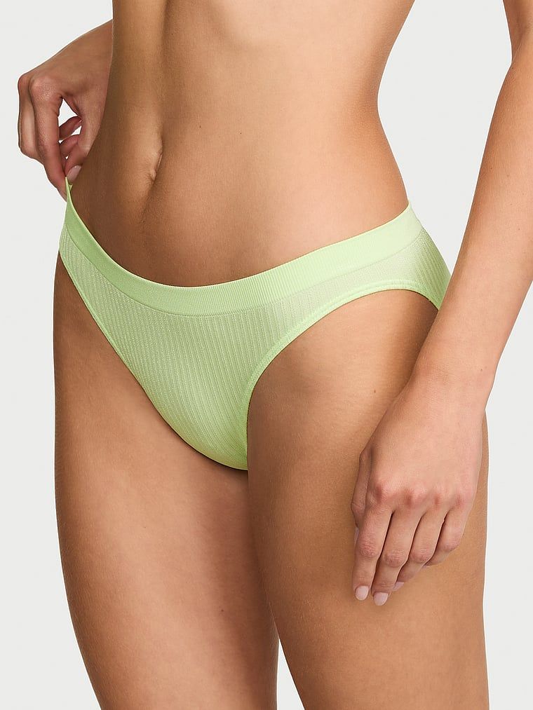 Bezešvé průsvitné žebrové bikinové kalhotky. Produkt je zelené barvy a pochází z kolekce Seamless.