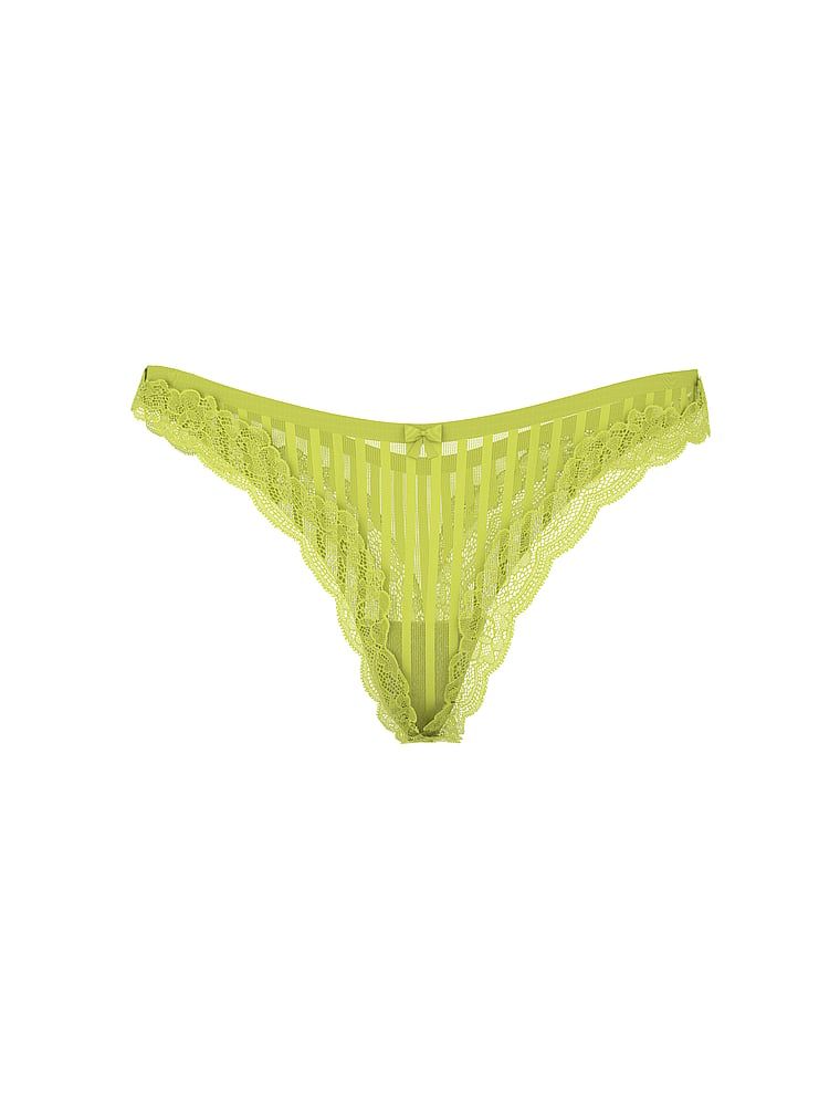 Ramínková tanga s vysoce střiženými nohavičkami Tease Sheer Stripe. Produkt je zelené barvy a pochází z kolekce Victoria's Secret.