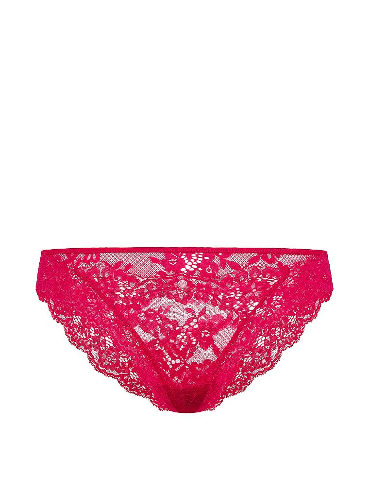 Krajkové bikini kalhotky. Produkt je růžové barvy a pochází z kolekce Dream Angels.