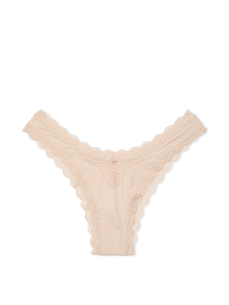 Brazilské kalhotky s krajkou Lace Trim Brazilian. Produkt je béžový a pochází z kolekce Dream Angels.