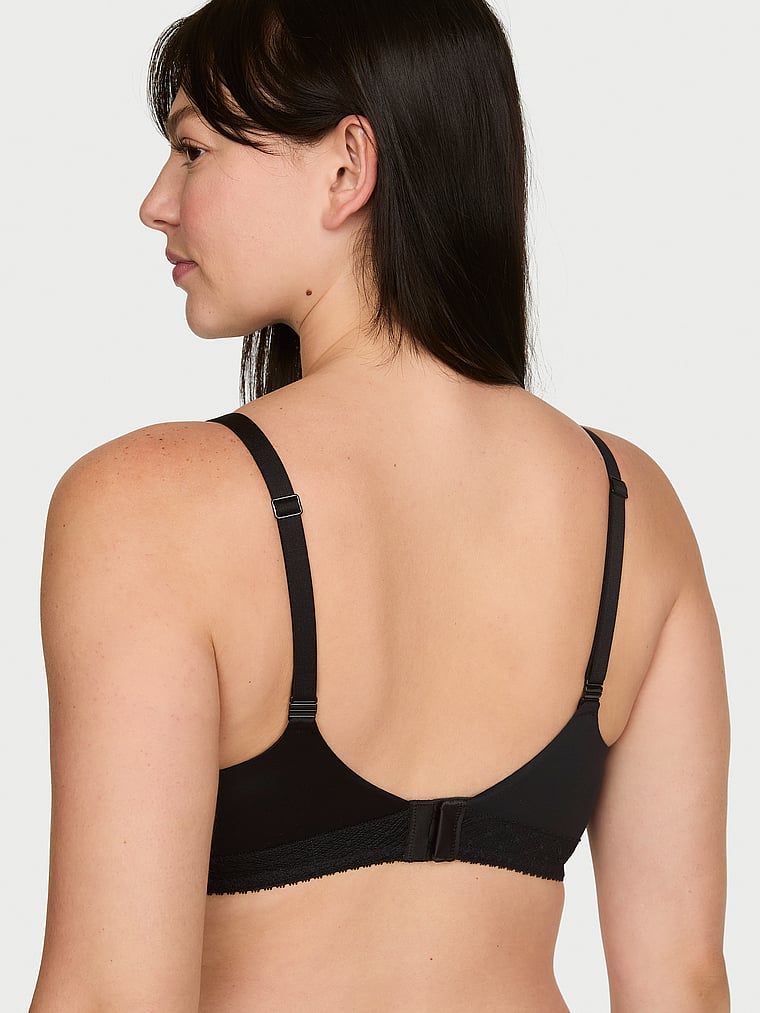 Podprsenka na push-up s krajkou Perfect Shape Lace-Trim. Produkt je černý a pochází z kolekce Body by Victoria.