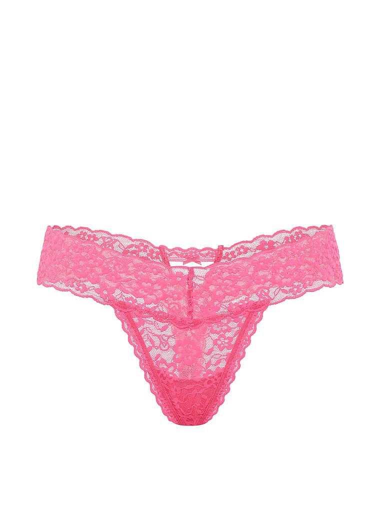 Krajkové tanga Keyhole. Produkt je růžové barvy a pochází z kolekce Lacie.