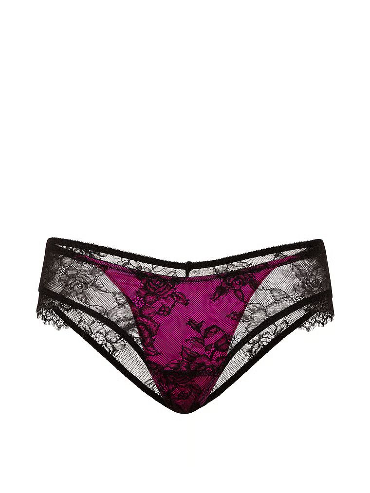 Překryjte krajkové kalhotky Cheeky. Produkt je růžové barvy a pochází z kolekce Very Sexy.