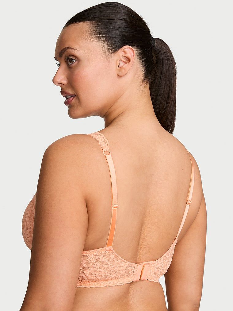 Krajková podprsenka s balkonem bez vycpávky. Produkt je oranžové barvy a pochází z kolekce Victoria's Secret.