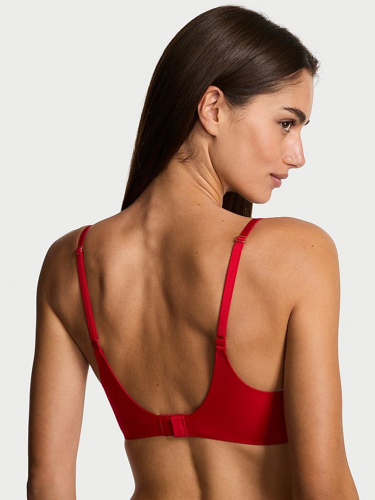 Mírně vyztužená hladká Demi podprsenka. Produkt má červenou barvu a pochází z kolekce Love Cloud.
